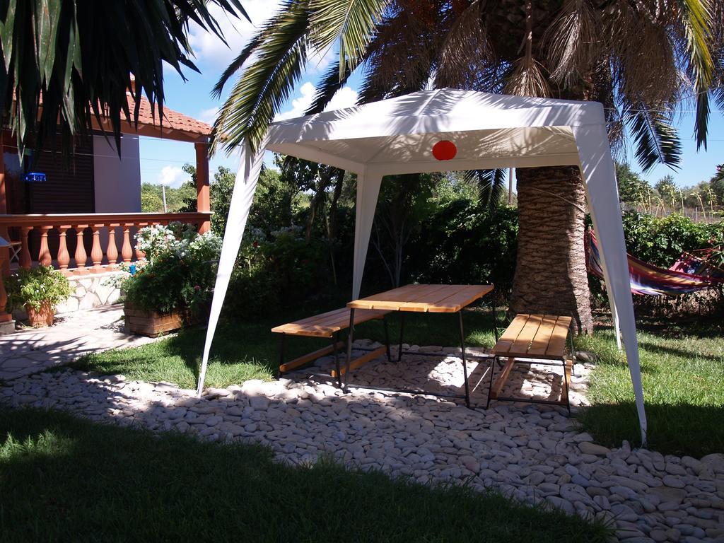 Armonia Studios Agios Georgios  Exterior foto