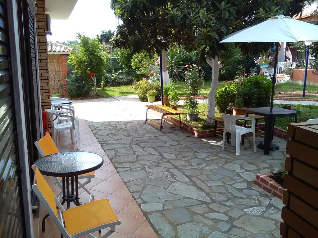Armonia Studios Agios Georgios  Exterior foto